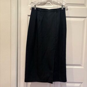 Vintage Requirements Navy Blue Pin Stripe Midi Length Skirt - Size 12
